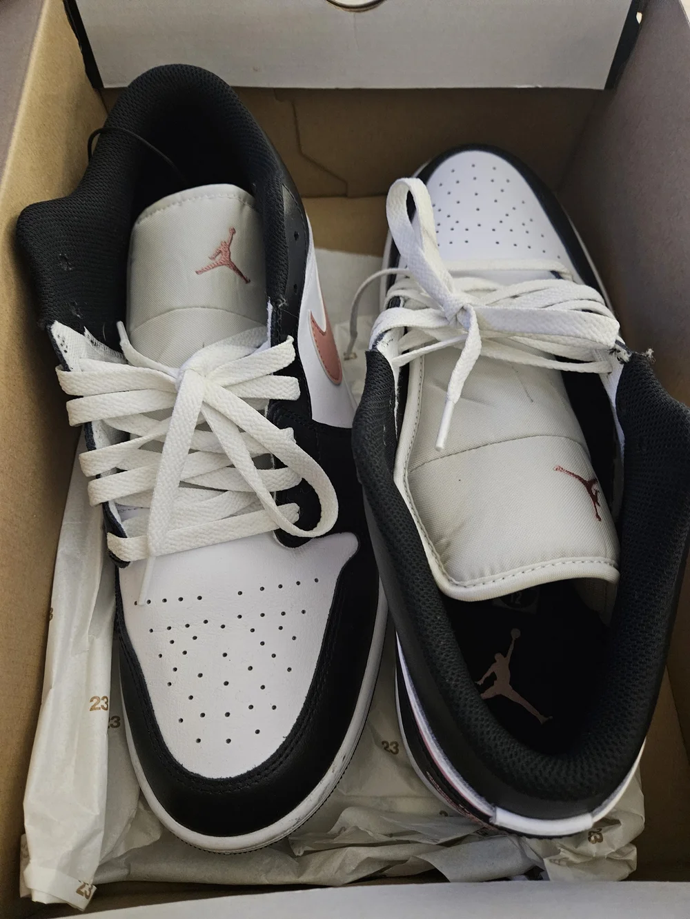 Nike Kids Low-Top Sneakers - Black, White & Pink Swoosh